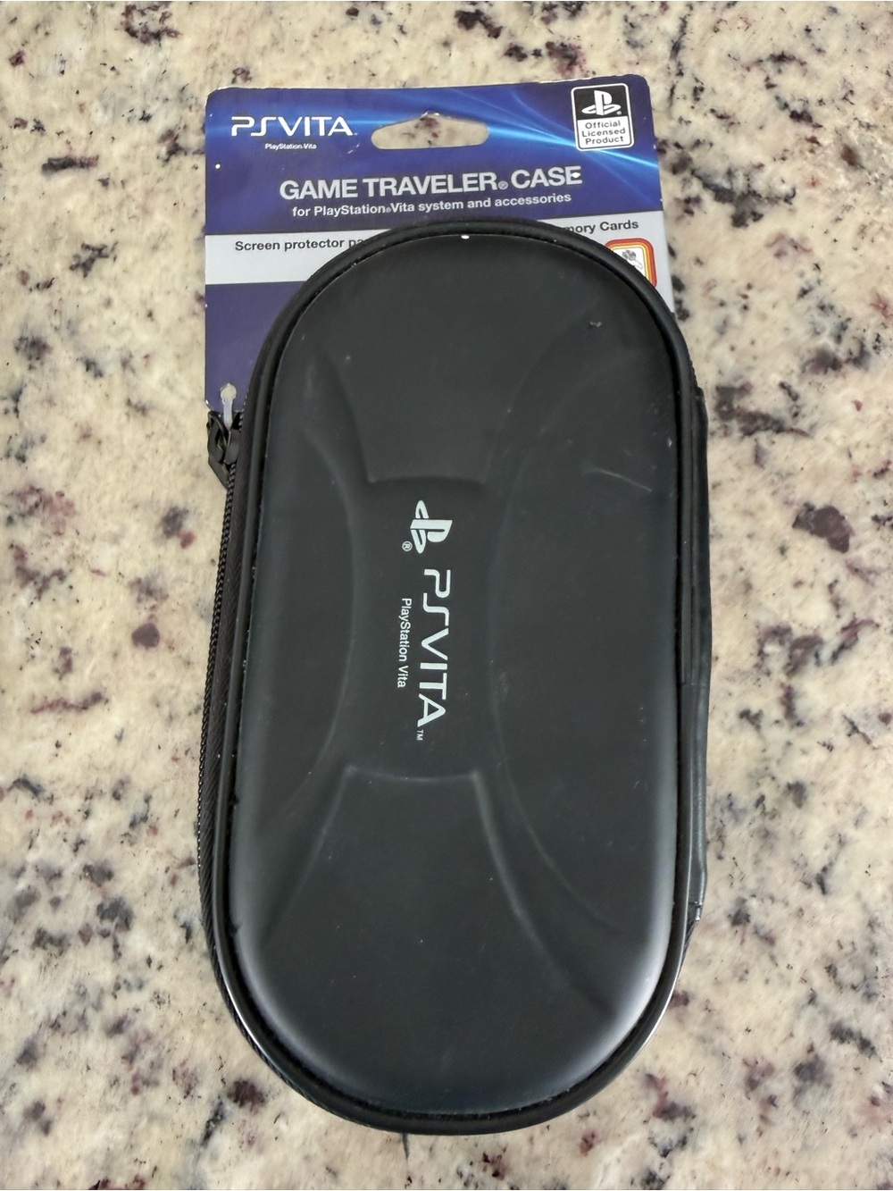 Sony PS Vita Game Traveler Case in Black - Picture 1 of 4